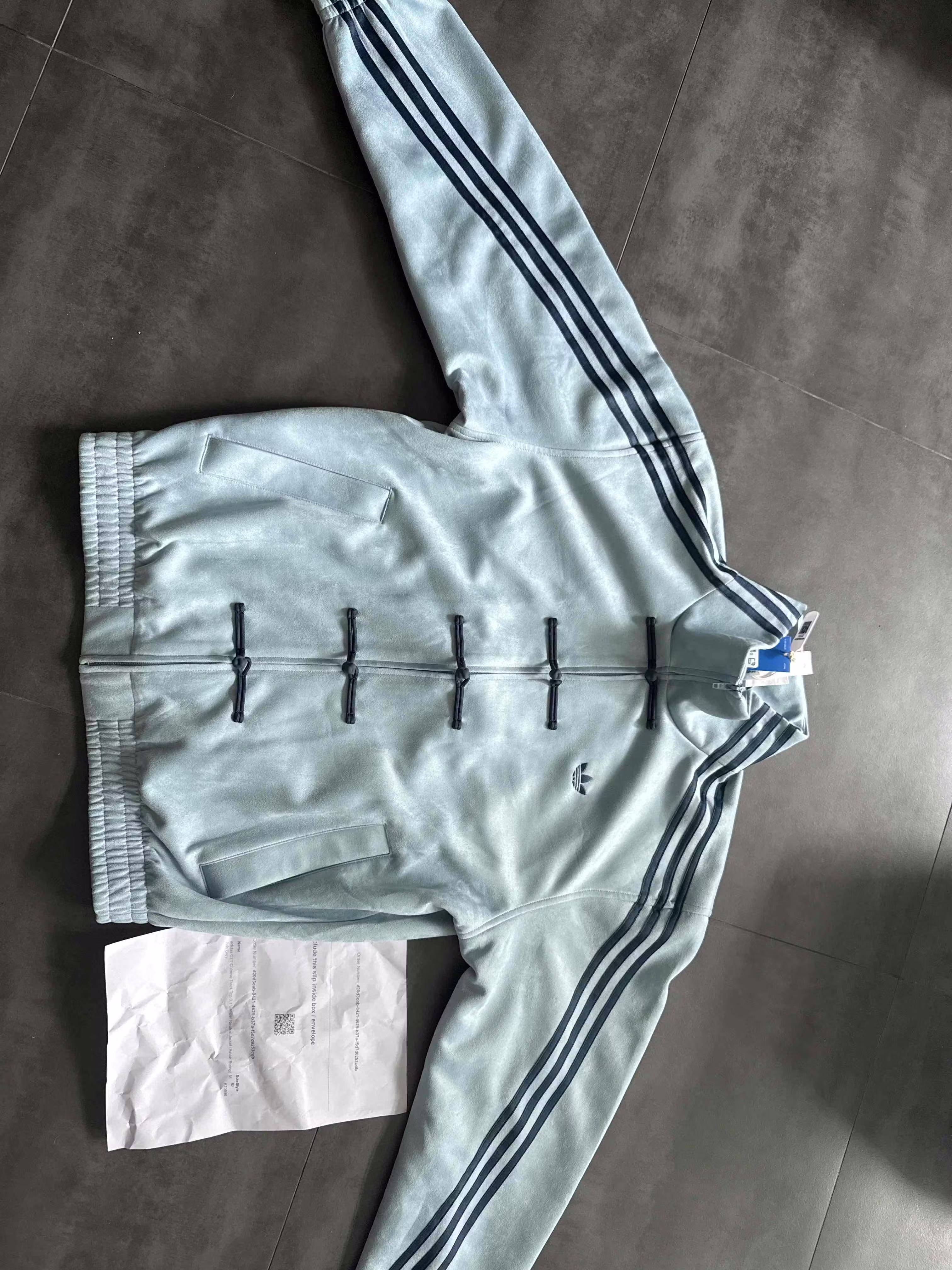 adidas CTT Chinese Track Top 3.1 Gender Neutral Jacket (Asian Sizing) Ash Grey adidas CTT Chinese Track Top 3.1 Gender Neutral Jacket (Asian Sizing) Ash Grey